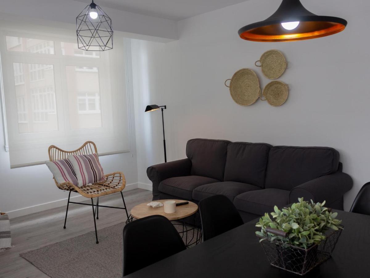 Housingcoruna Riazor Playa A Coruña Exteriör bild